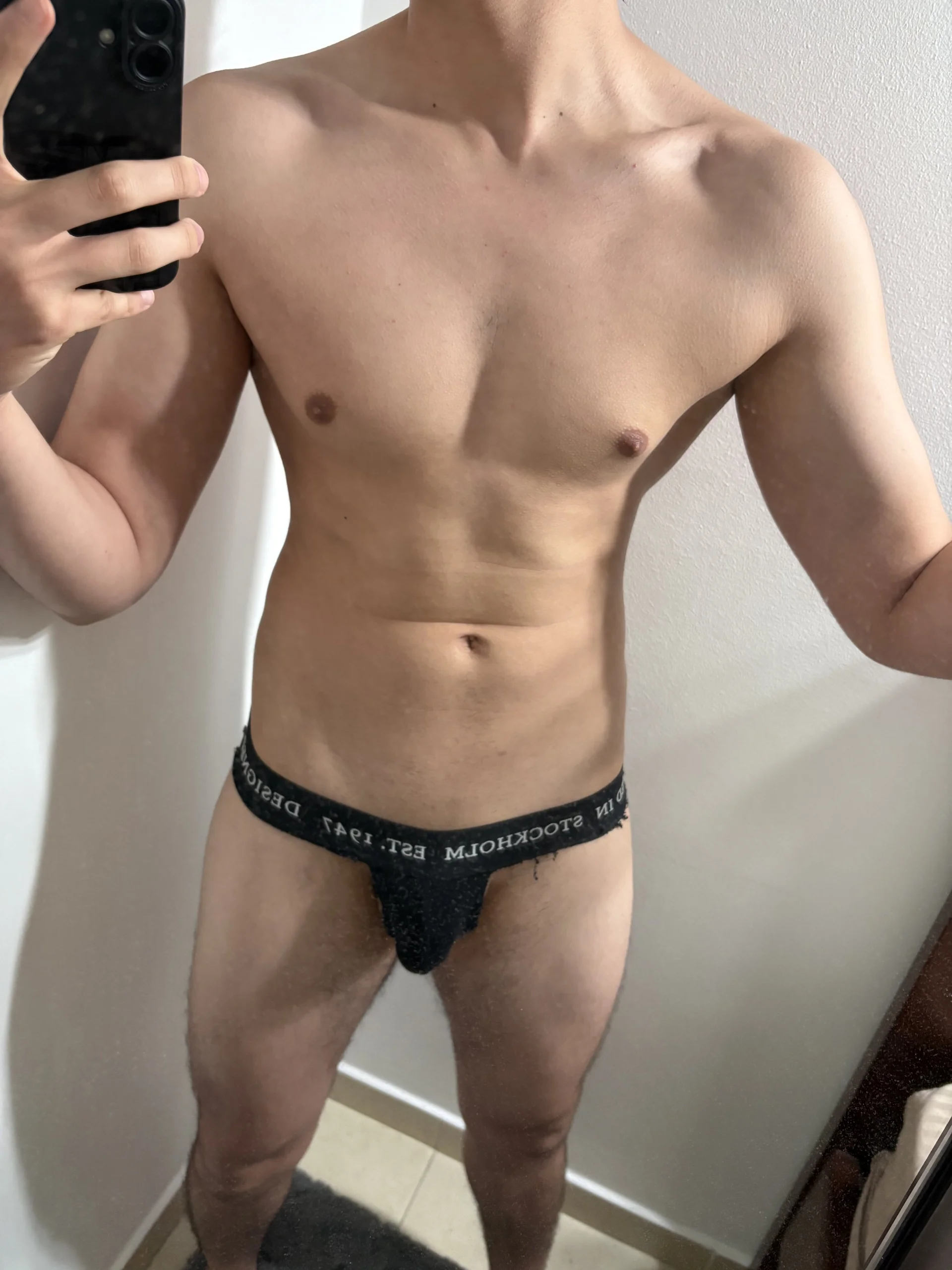 XXX Porn Photo of Nude GabrielBIGHARDDICK 3
