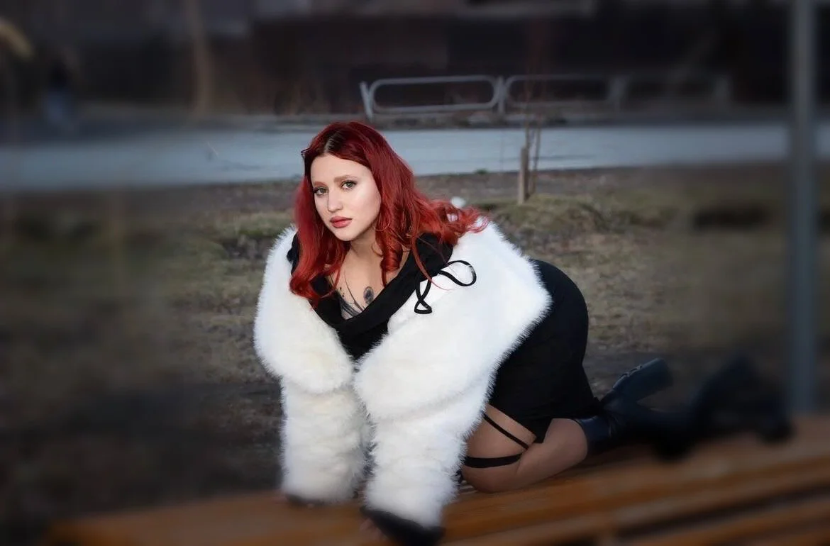 XXX Porn Photo of Nude Mini_Lady1 8