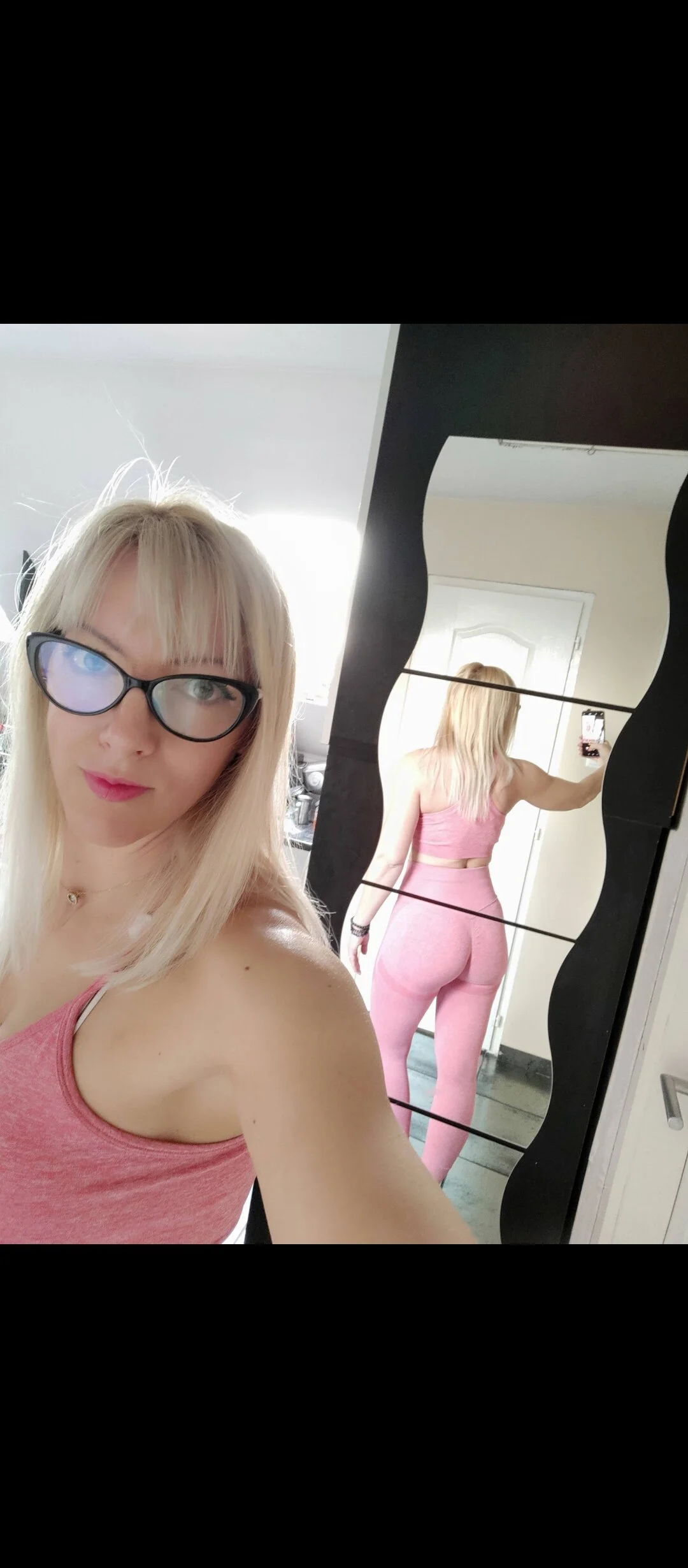 XXX Porn Photo of Nude LaraLuxx 8