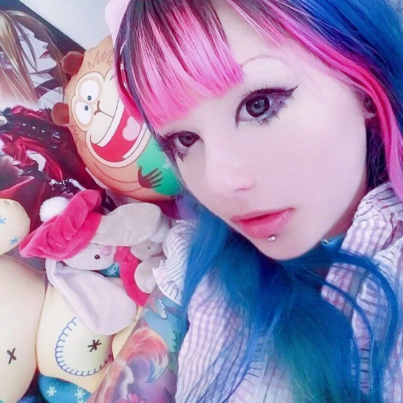 XXX Porn Photo of Nude Lolisuccub 215