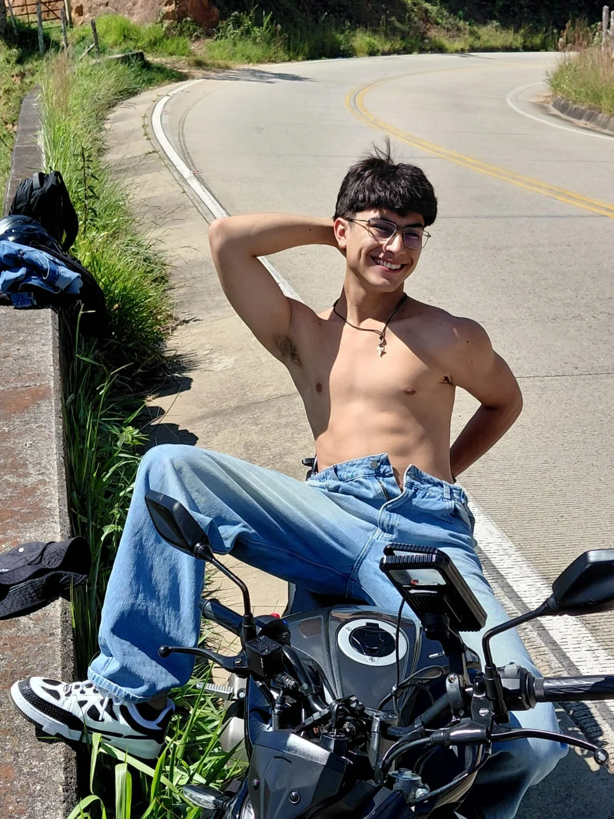 XXX Porn Photo of Nude Aaron_Eze 21