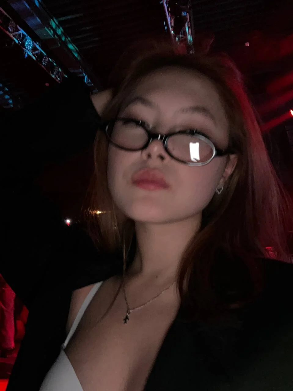 GoddamnSheSoHot