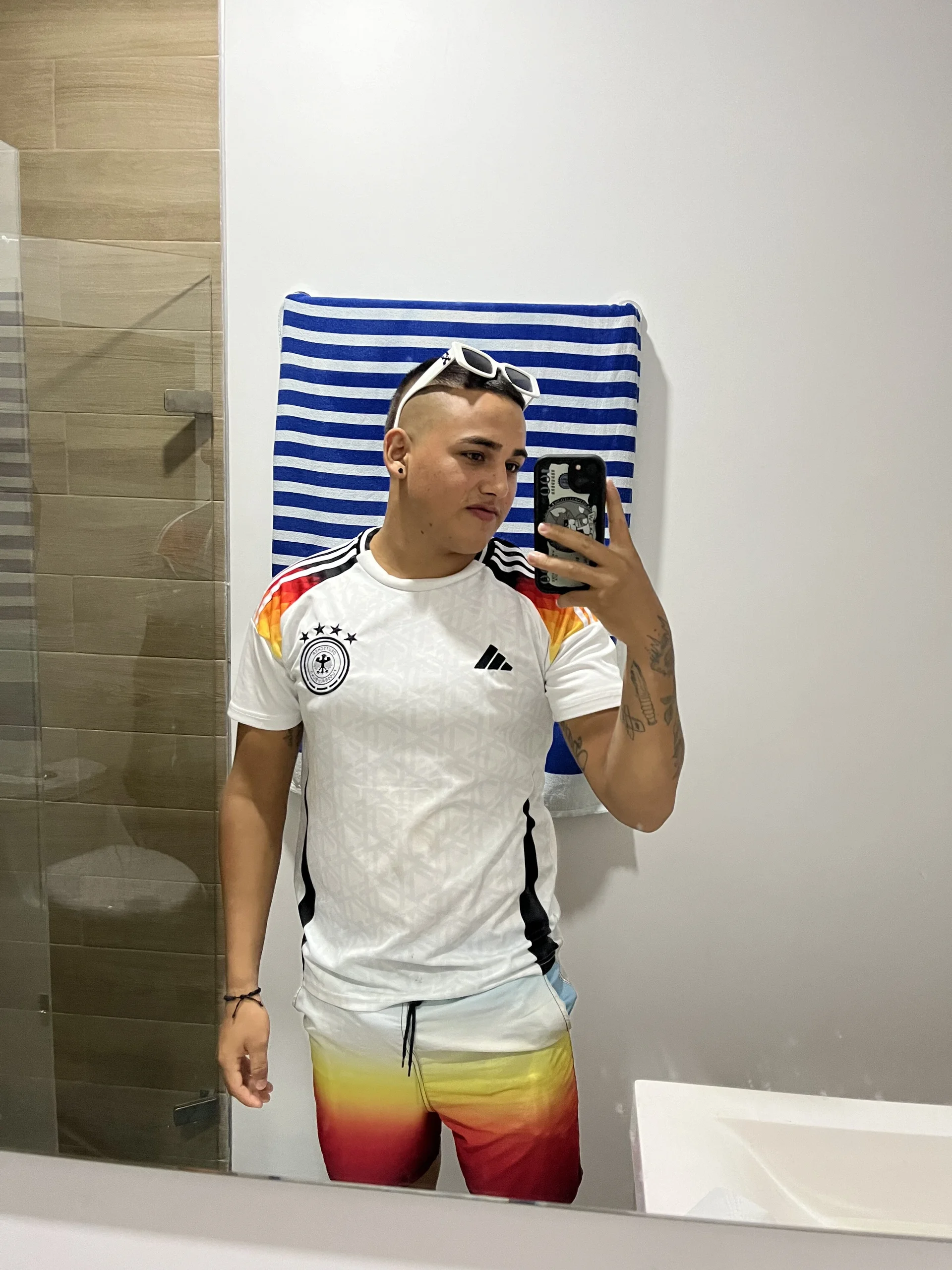 XXX Porn Photo of Nude Latino_Junge 67