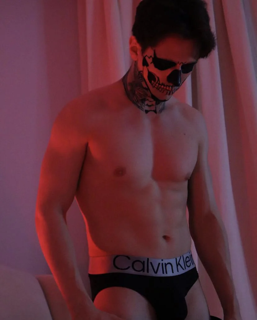 XXX Porn Photo of Nude tommyjoyer 3