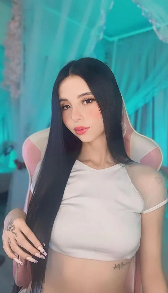 XXX Porn Photo of Nude Lia__1 8