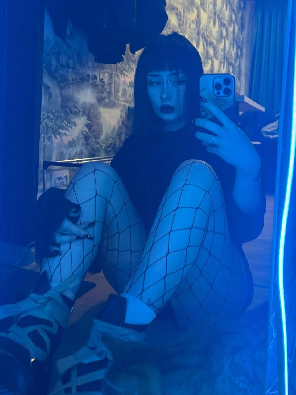 XXX Porn Photo of Nude YoursinGoddes 4