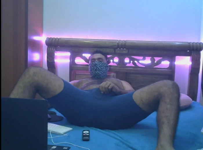 XXX Porn Photo of Nude IronSideBearHot 3