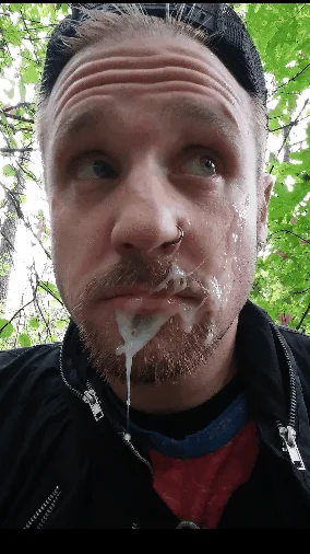XXX Porn Photo of Nude BlueEyedGuyPNW 1