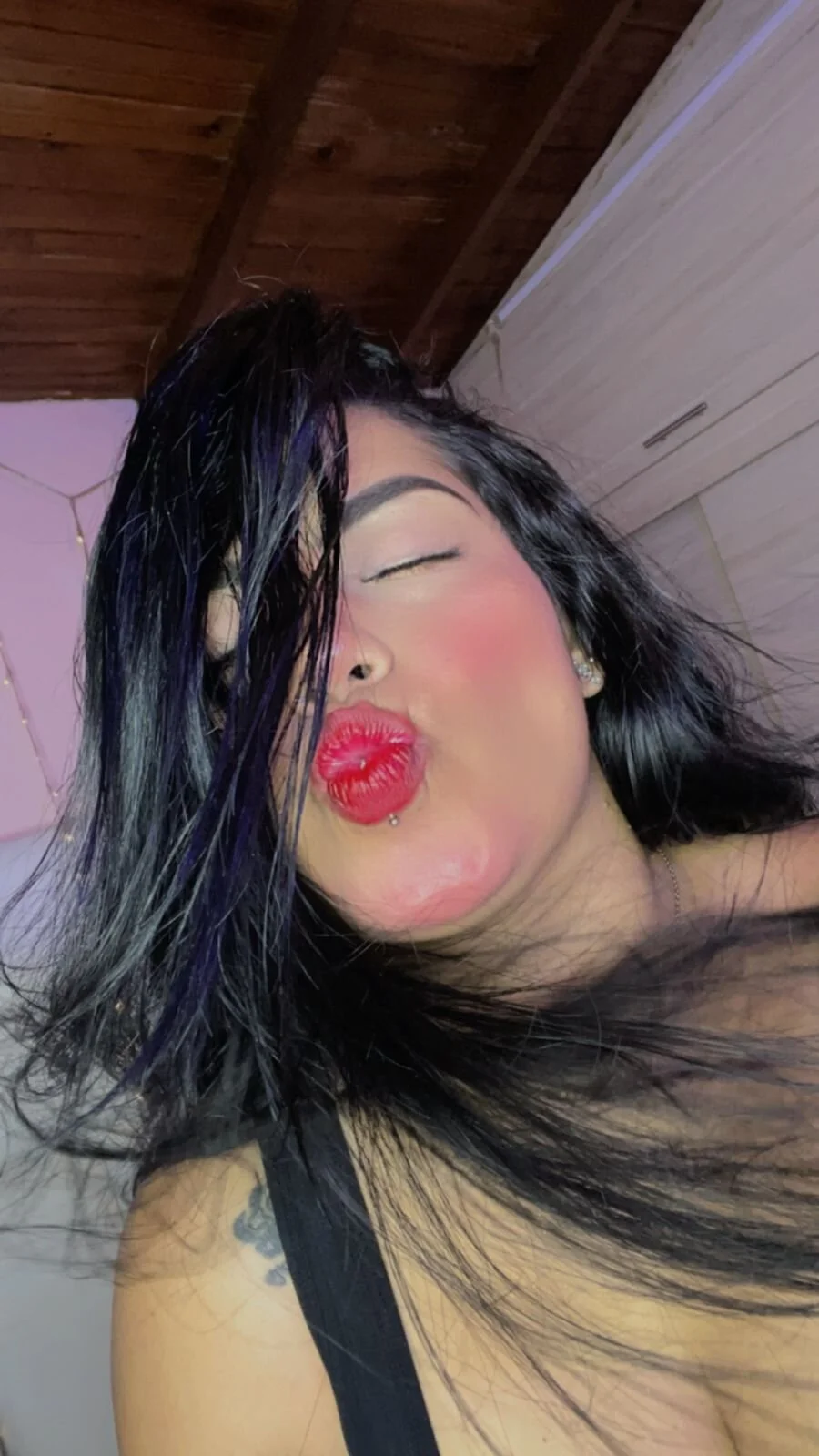 XXX Porn Photo of Nude kiana_cream 710