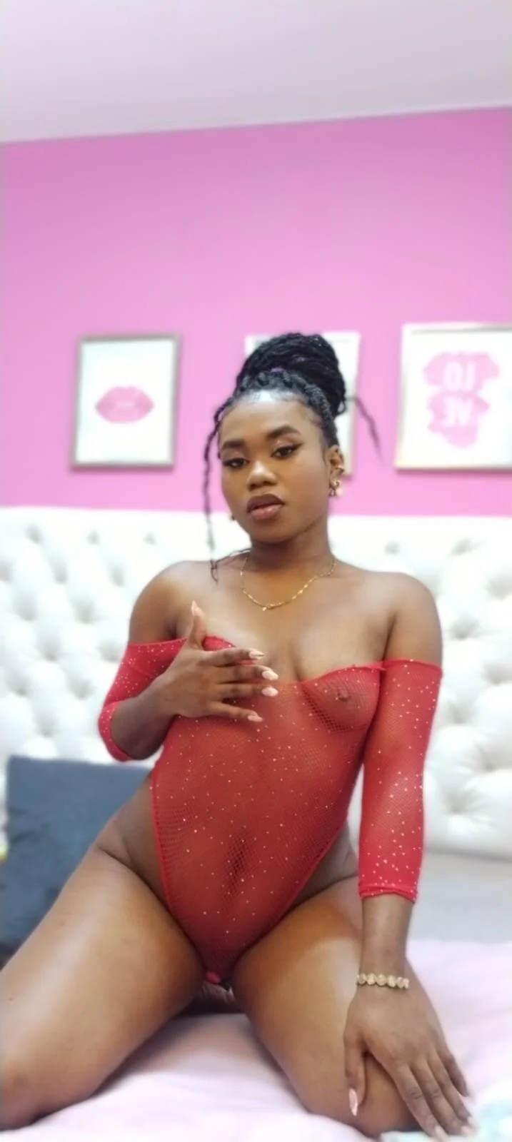 XXX Porn Photo of Nude CharlotteMonrroe 5