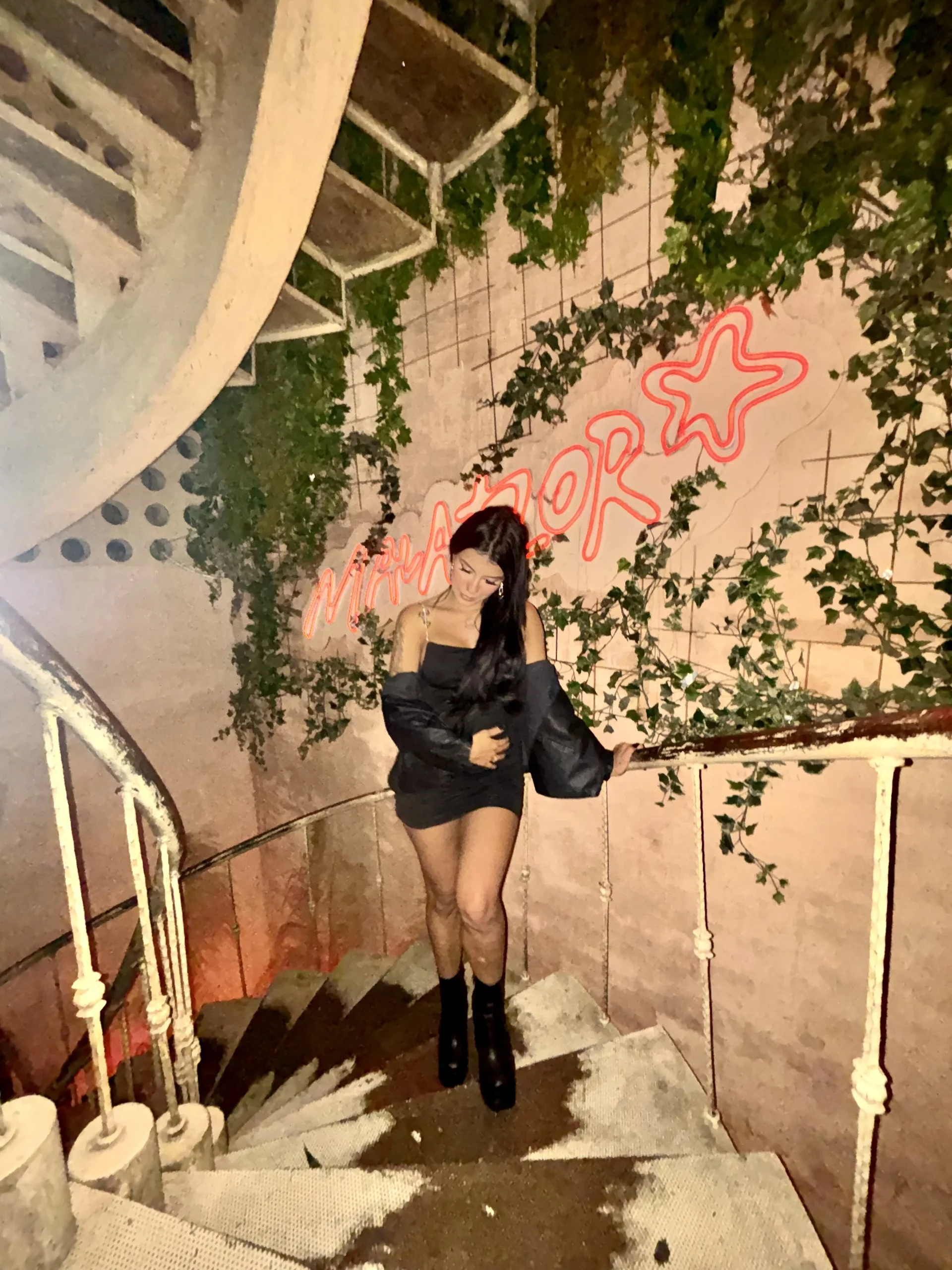 XXX Porn Photo of Nude LuciaBabyJhonnes 10