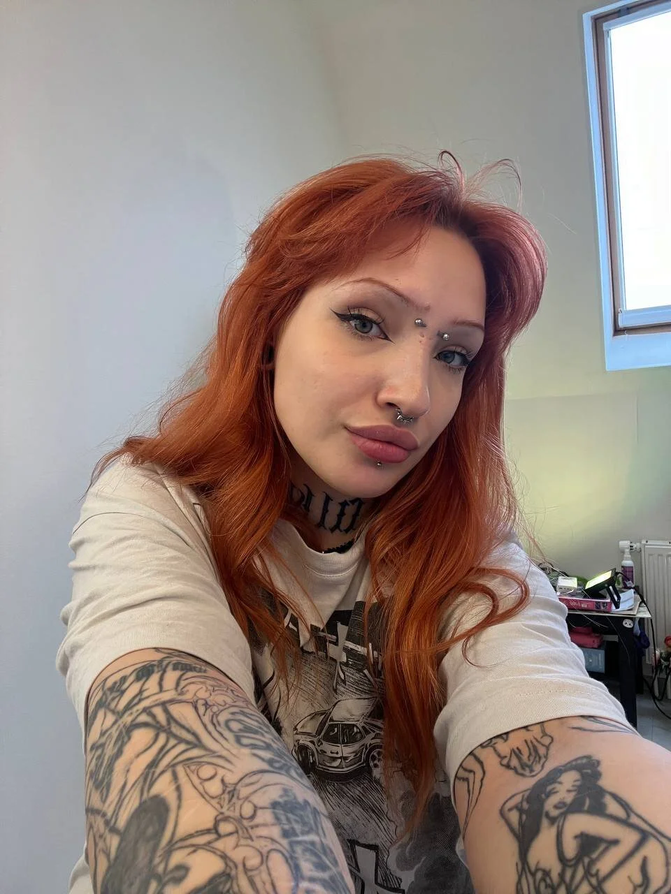 XXX Porn Photo of Nude violetviolator 9