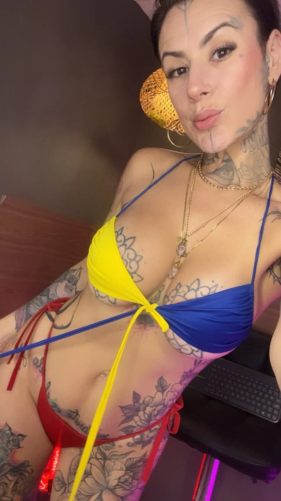 XXX Porn Photo of Nude GinebraaFox_ 61
