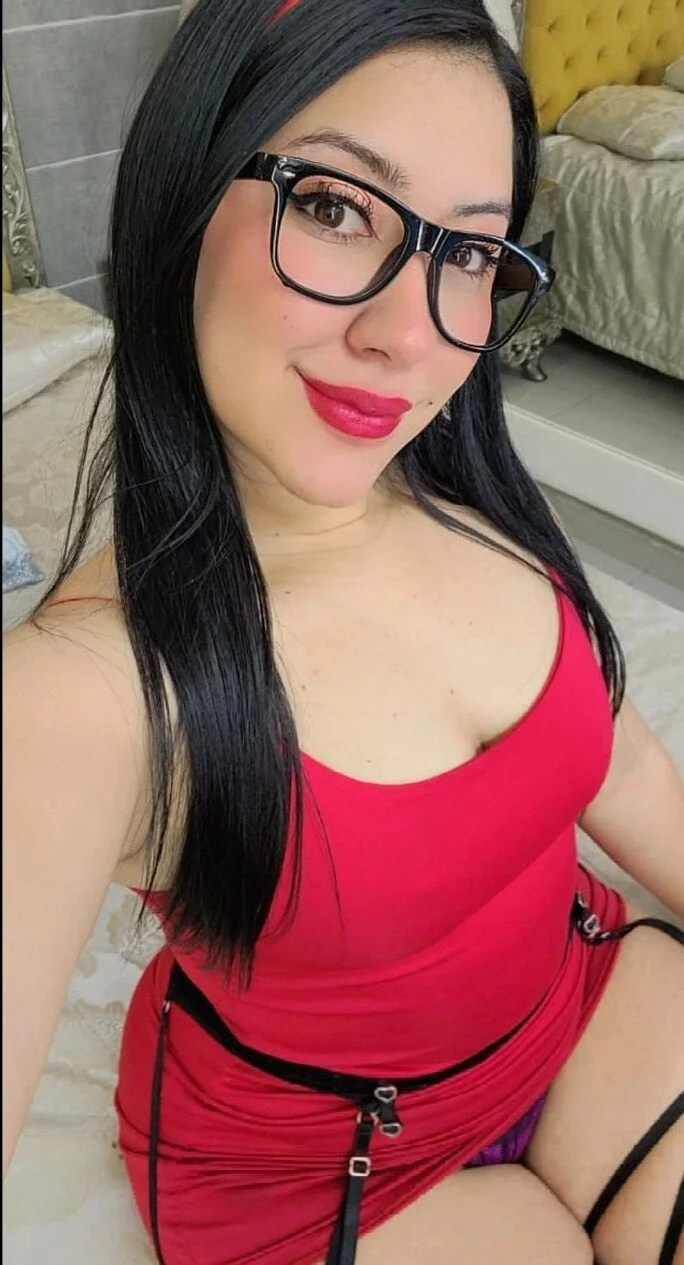 XXX Porn Photo of Nude LuciaTomson 5