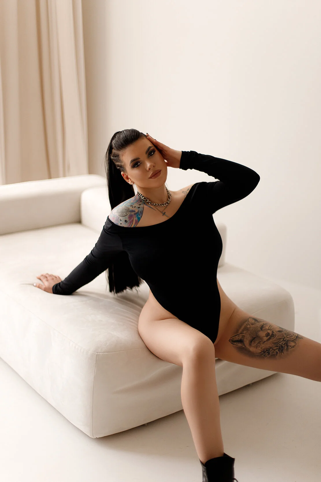 XXX Porn Photo of Nude HugeBoobs- 3