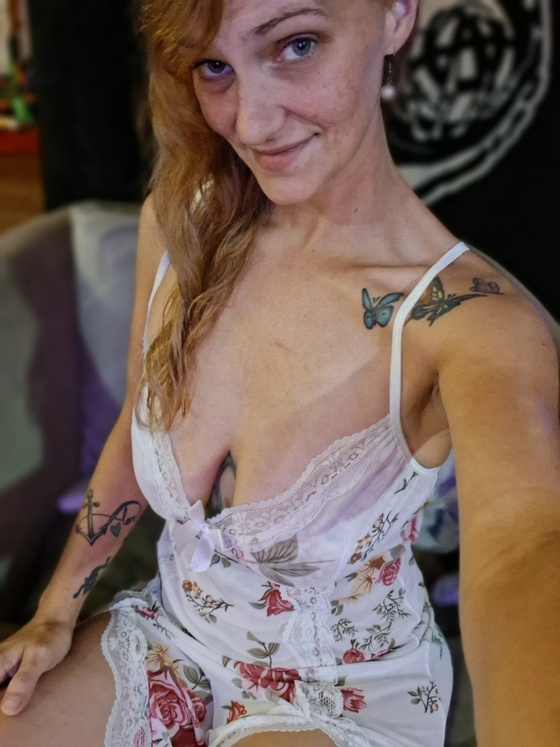 XXX Porn Photo of Nude PeachyAriel 12
