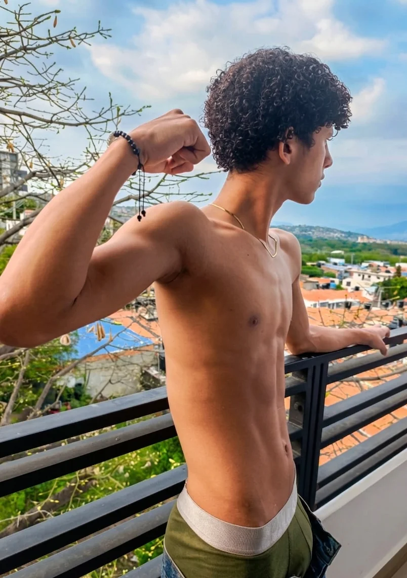 XXX Porn Photo of Nude JIMM_MENDOZA 11
