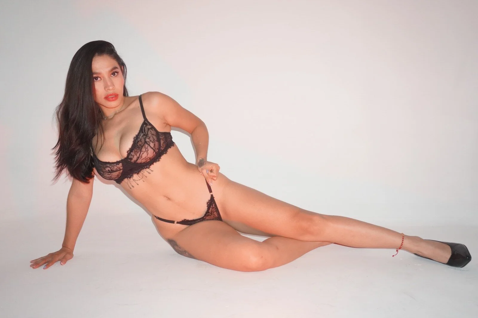 XXX Porn Photo of Nude JuliaaVega 17
