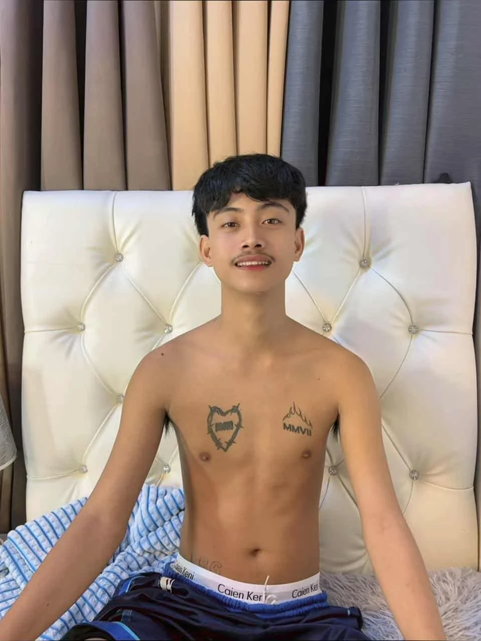 XXX Porn Photo of Nude hardcocktwink 3