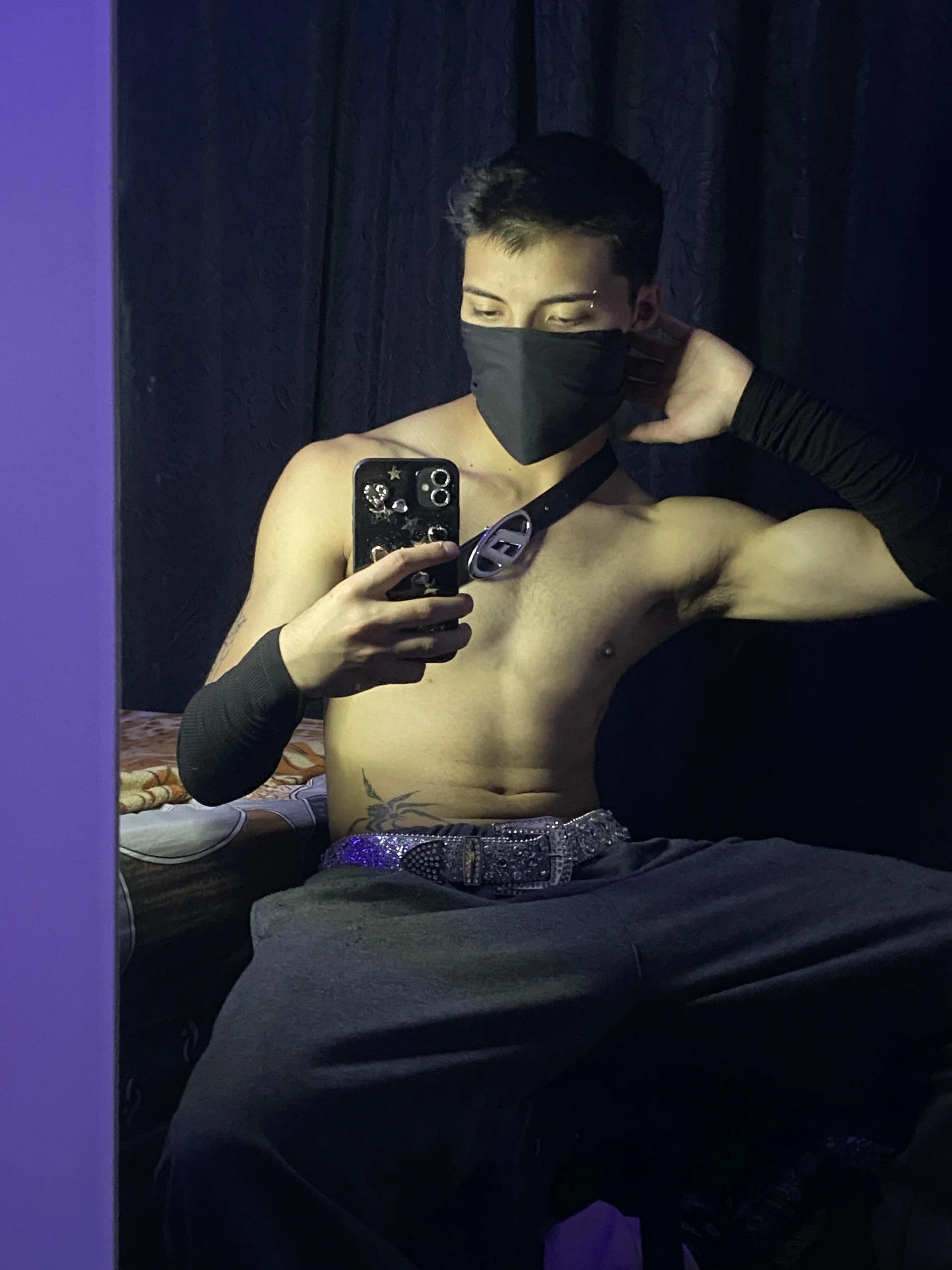 XXX Porn Photo of Nude dylan_fun18 20