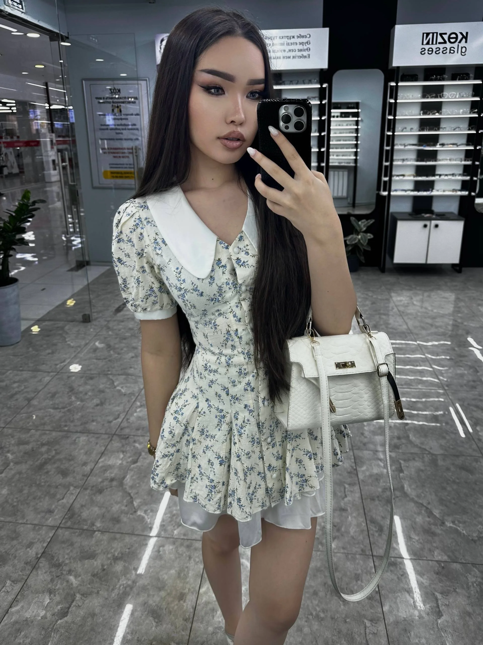XXX Porn Photo of Nude MardellHeavrin 4