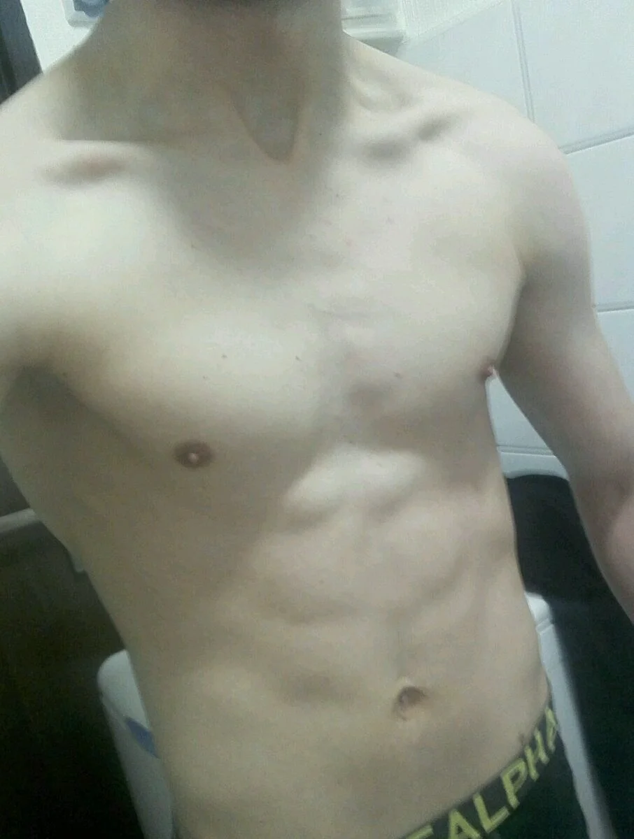 XXX Porn Photo of Nude hoot_denis28 7