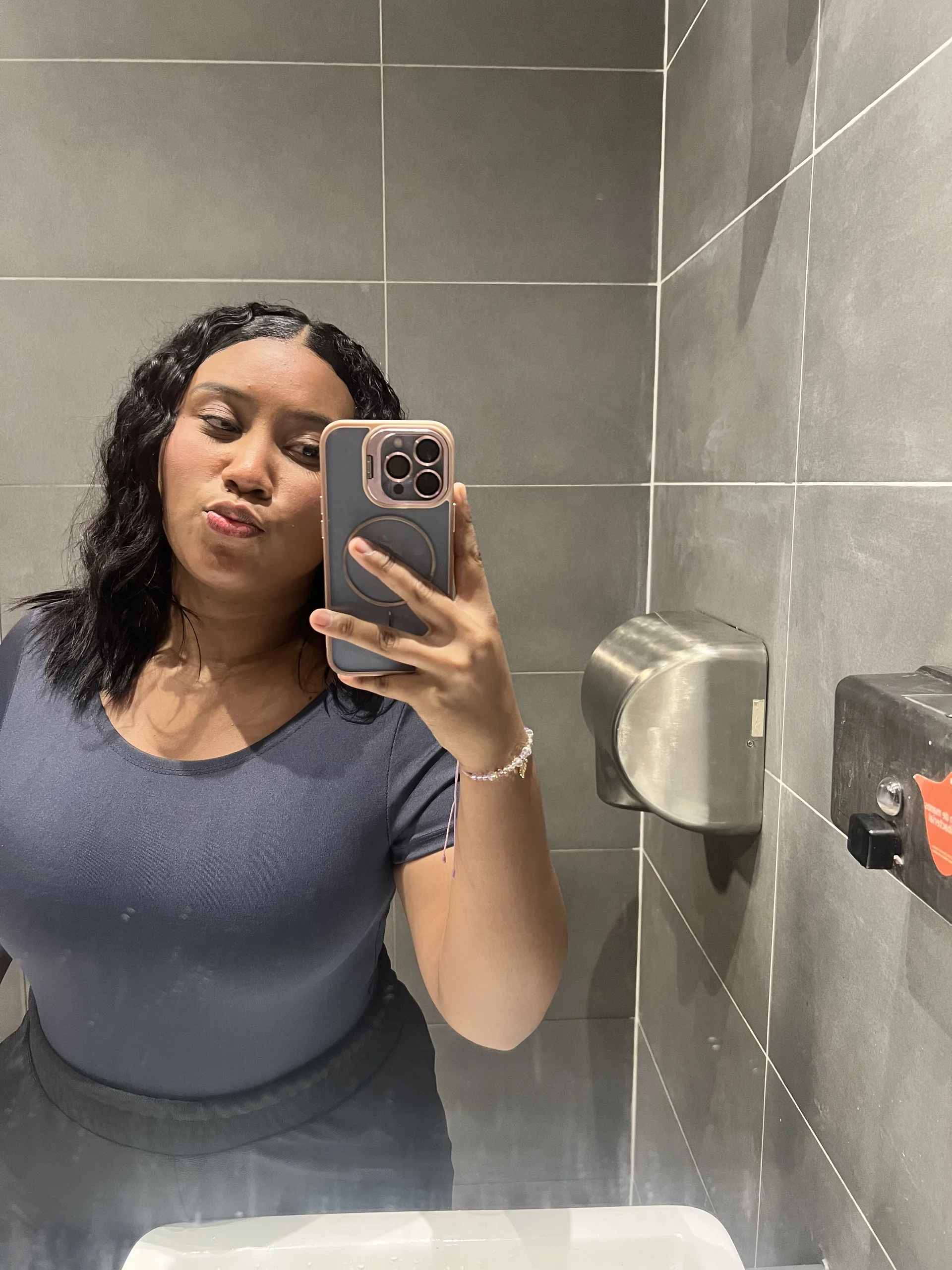 XXX Porn Photo of Nude _RouseEvans_ 1