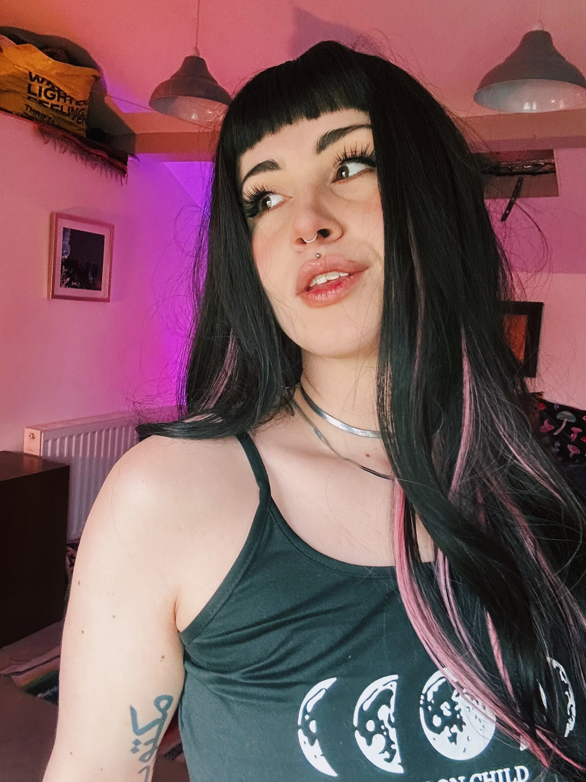 XXX Porn Photo of Nude Bellazeebub 8