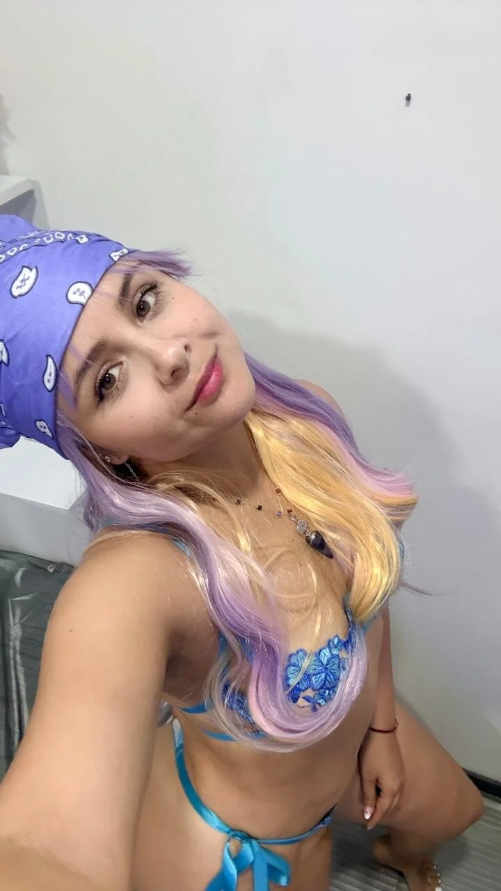 XXX Porn Photo of Nude akemi_scarlet 2