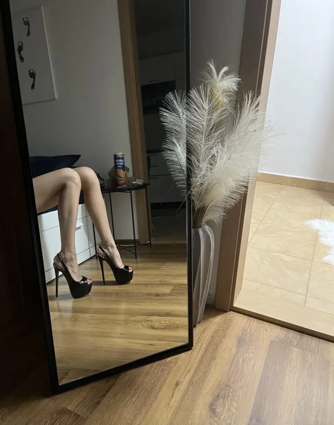 XXX Porn Photo of Nude Lady_Joli 11