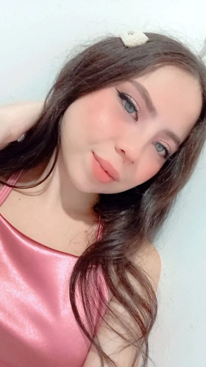 XXX Porn Photo of Nude PetiteIvoryQueen19 4