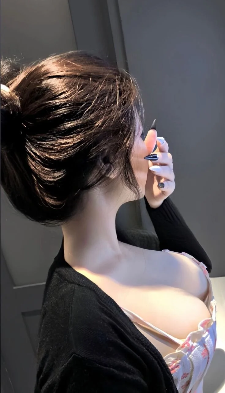 XXX Porn Photo of Nude Lyphammyna 1