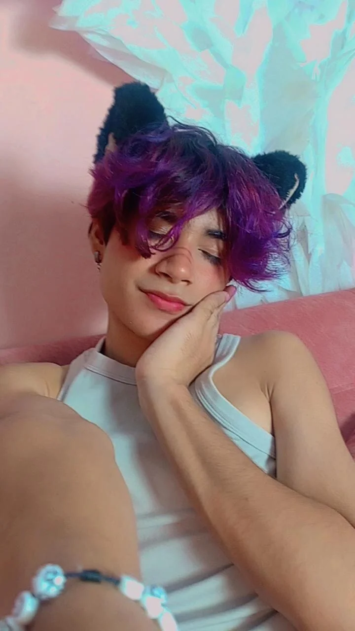 XXX Porn Photo of Nude Leo_Glow 125