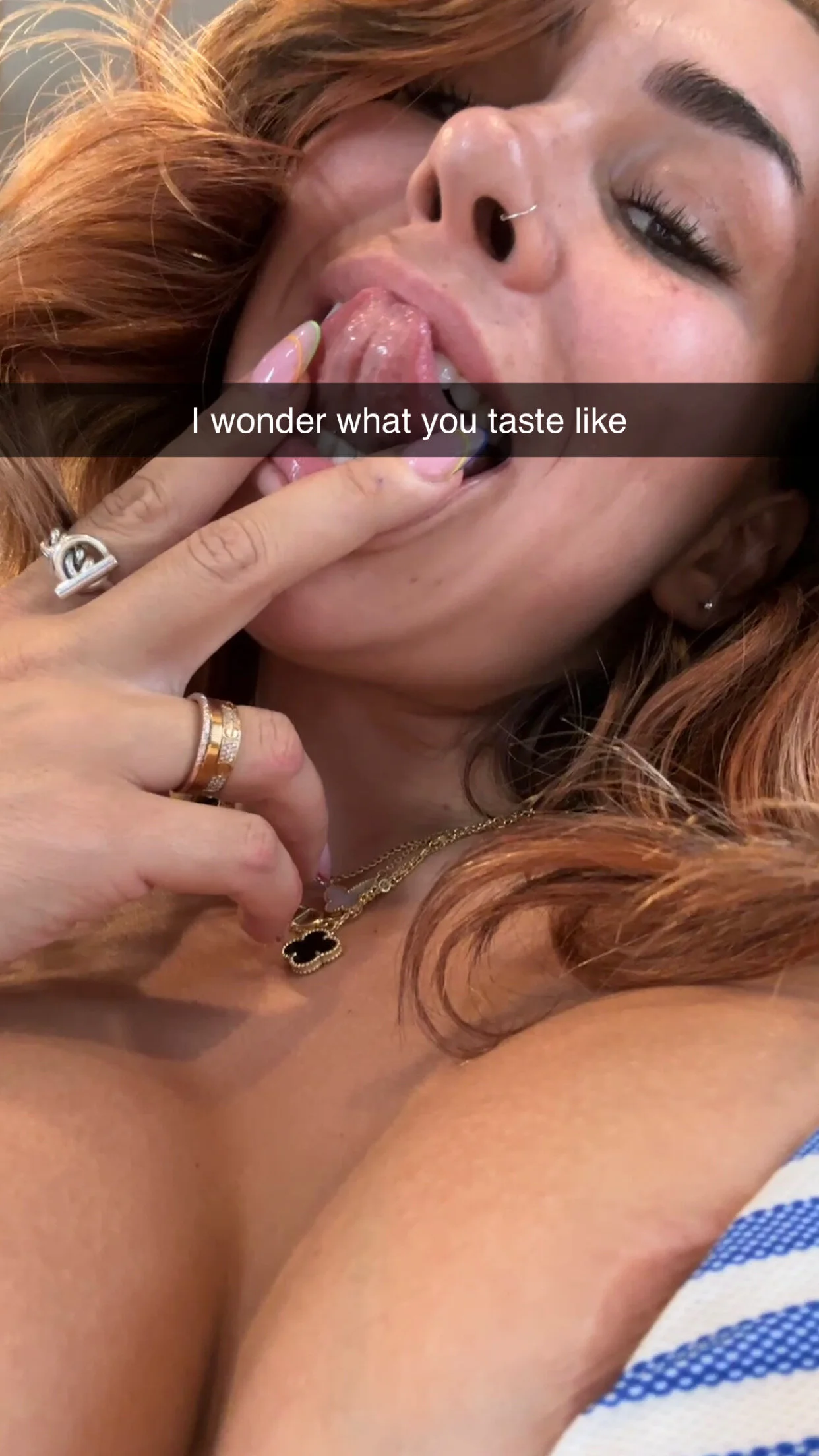 XXX Porn Photo of Nude MommyGambit 21