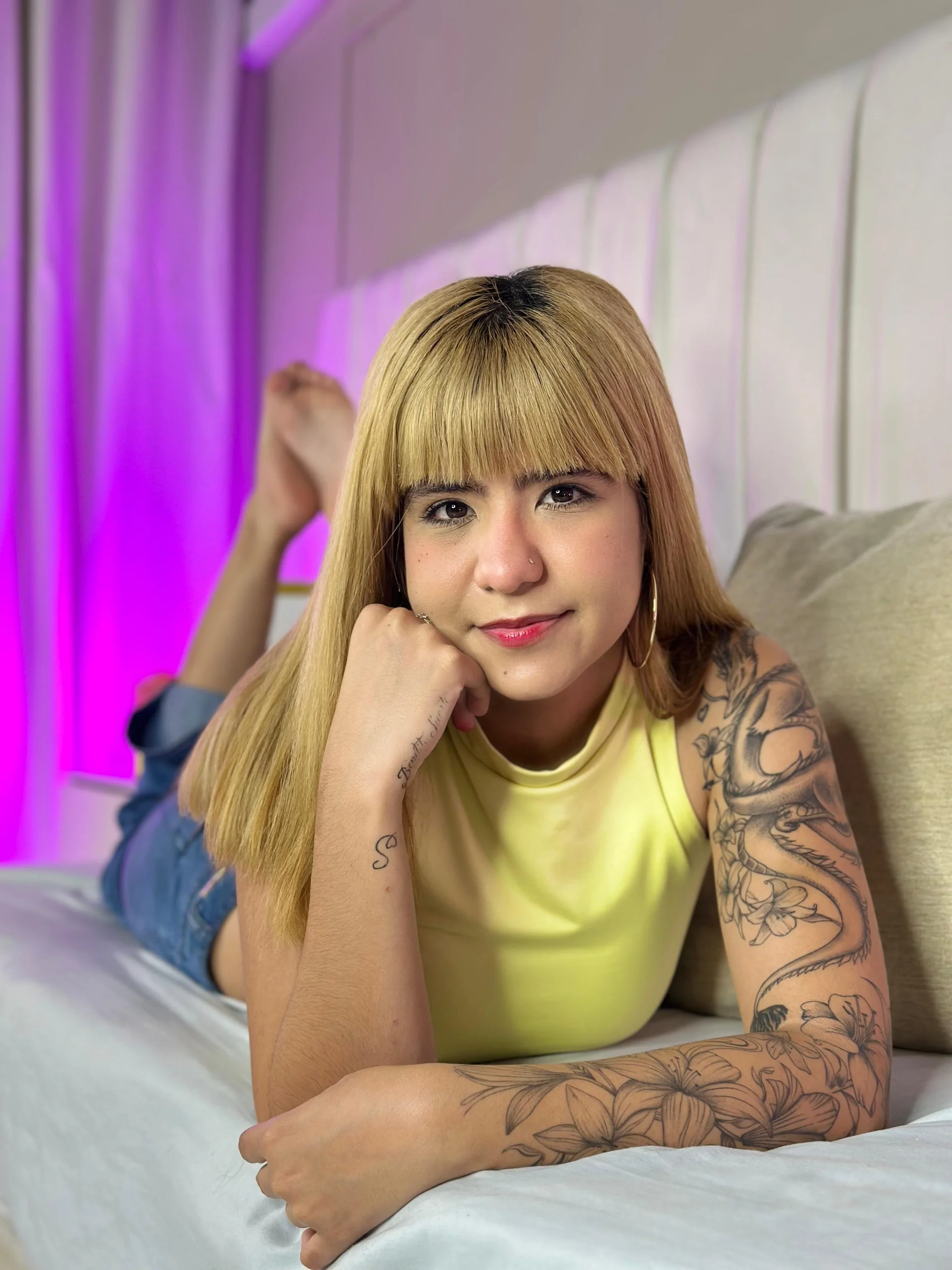 XXX Porn Photo of Nude Fiorella_sweet 2