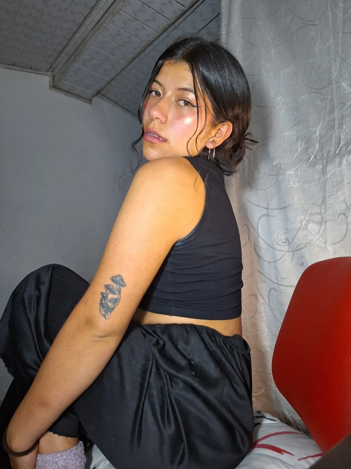 XXX Porn Photo of Nude Raven_Rouge_ 1