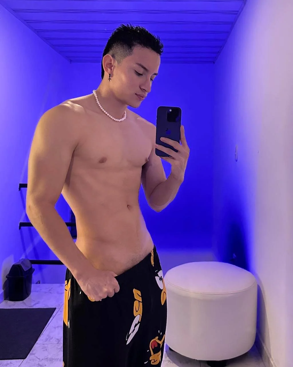 XXX Porn Photo of Nude SantiagoXoXo 2