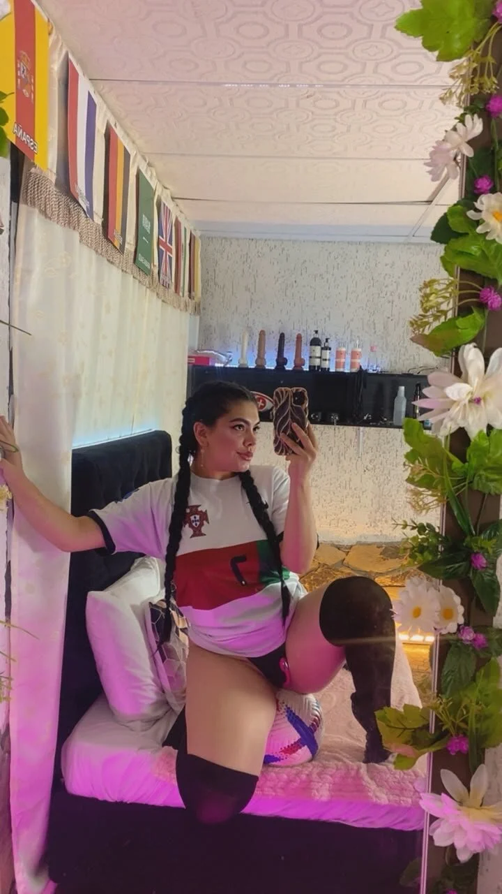 XXX Porn Photo of Nude molly_bick 14
