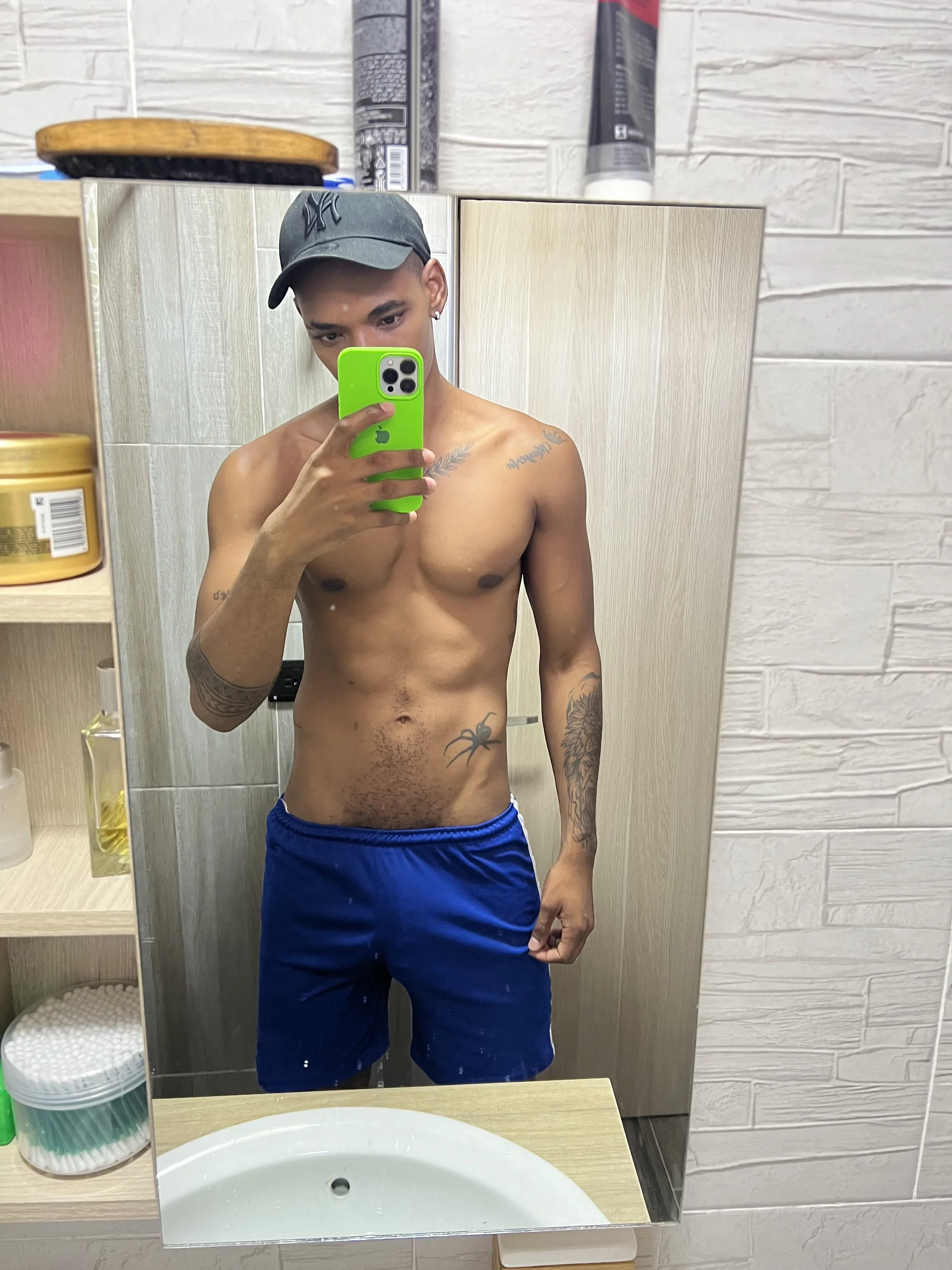 XXX Porn Photo of Nude TROYWESLY- 19
