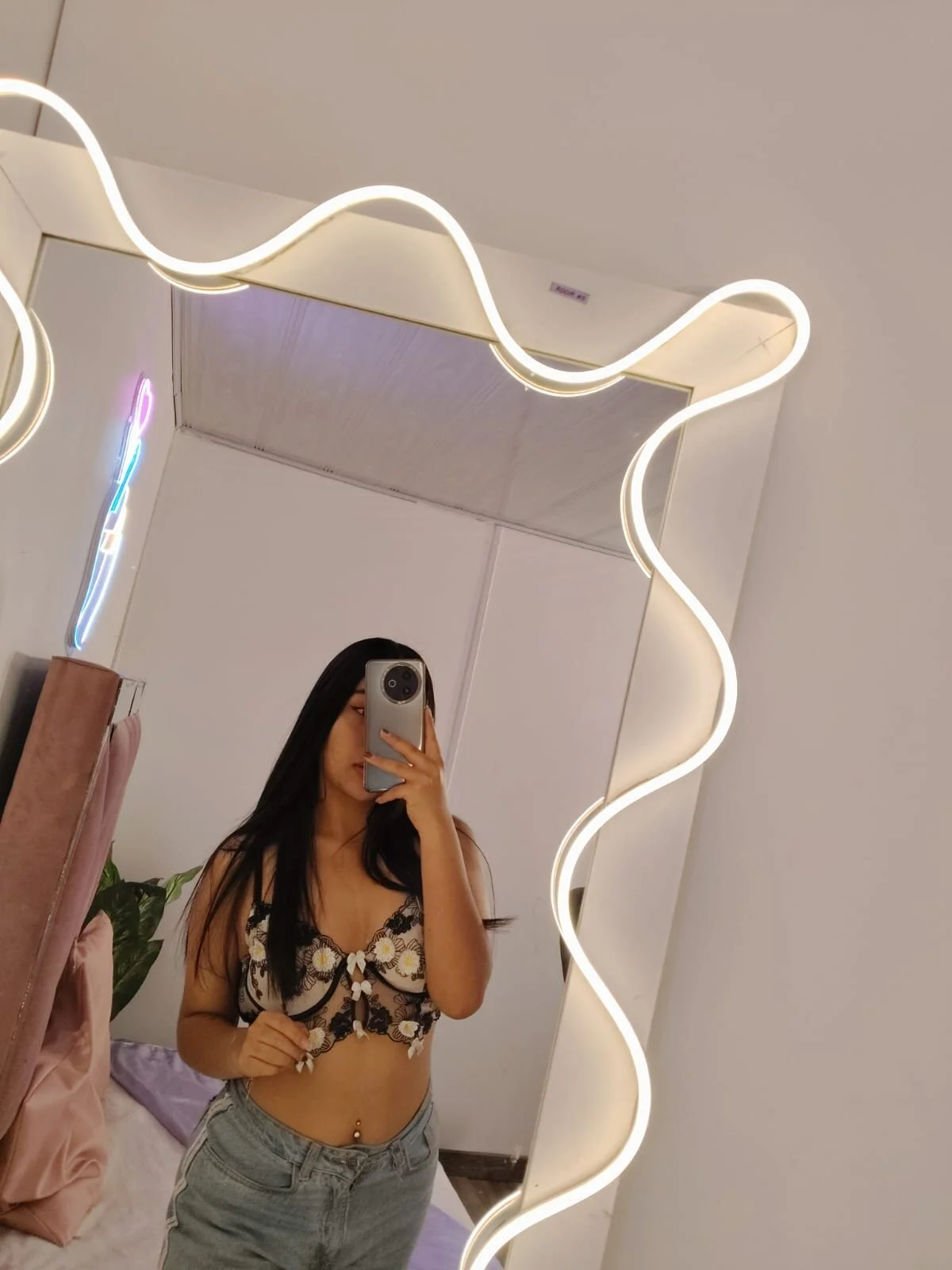 XXX Porn Photo of Nude ZURY_TAY 10
