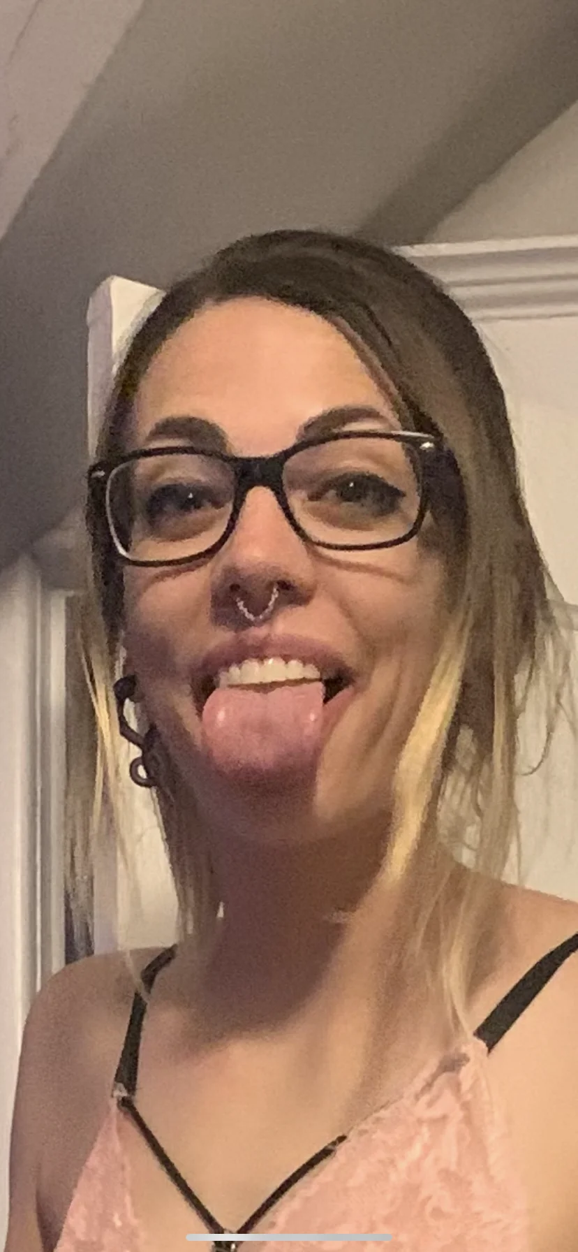XXX Porn Photo of Nude KierBearKisses 2