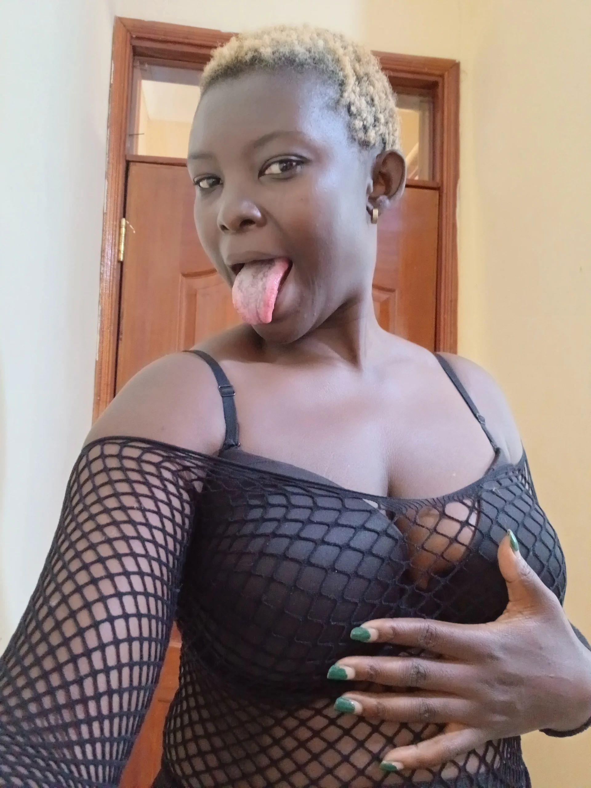 XXX Porn Photo of Nude sexxy_bigass001 1