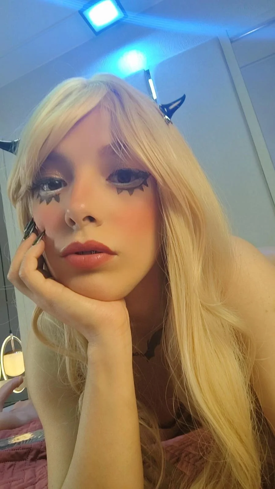 XXX Porn Photo of Nude VesperVelvet 16