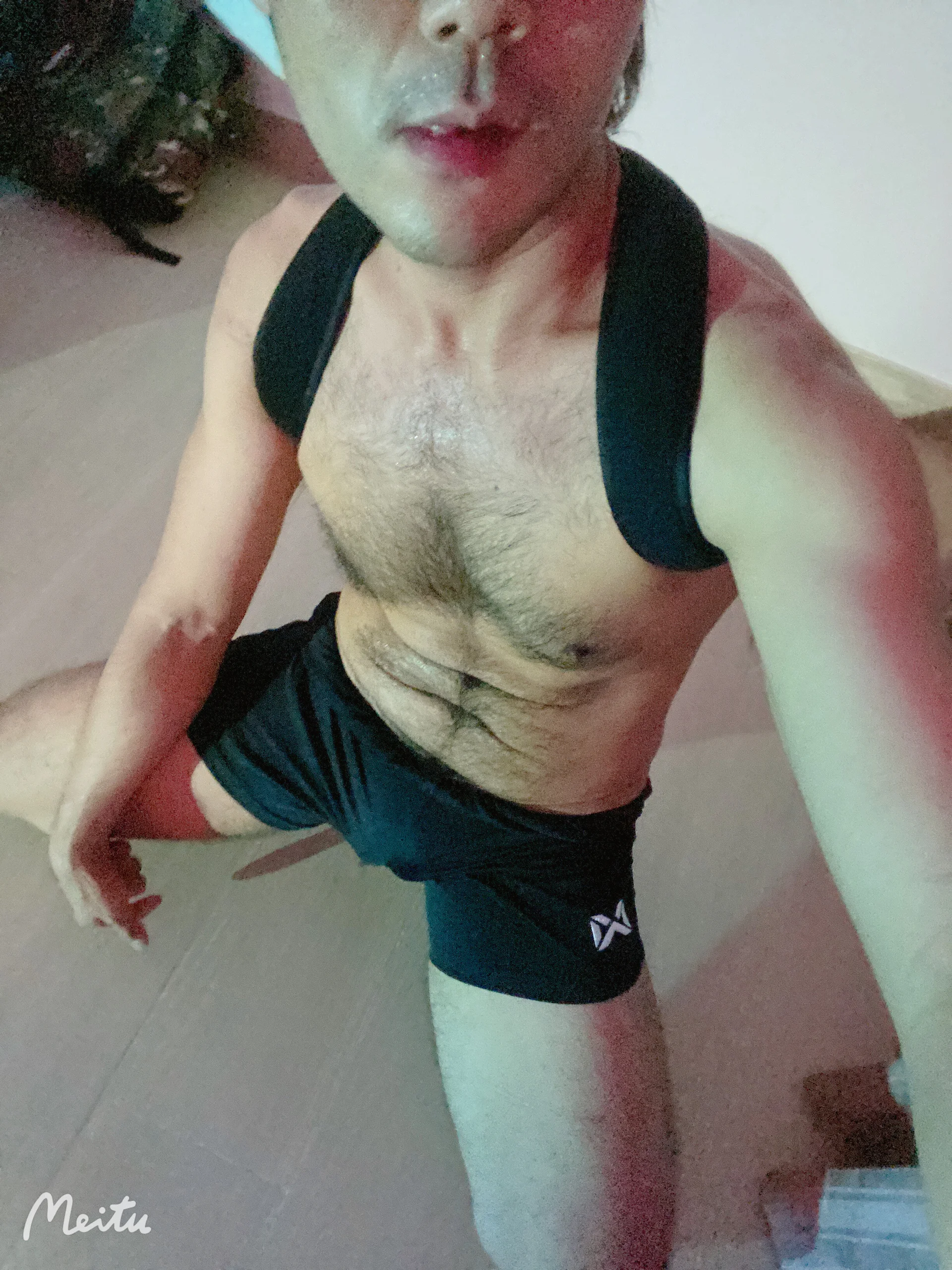 XXX Porn Photo of Nude ThaiHairryGuy 2