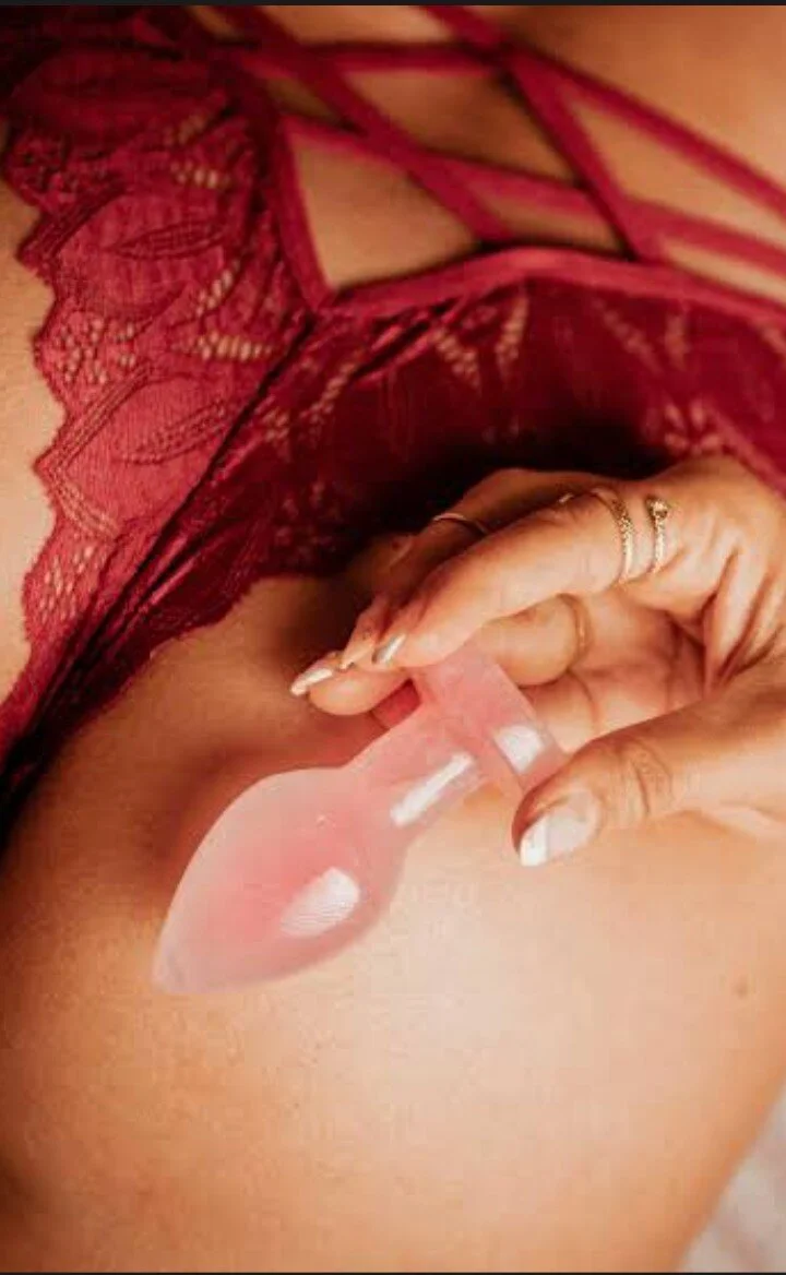 XXX Porn Photo of Nude CurvyAnah 5