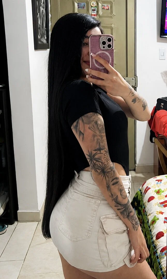 XXX Porn Photo of Nude Lapelinegraaa 3