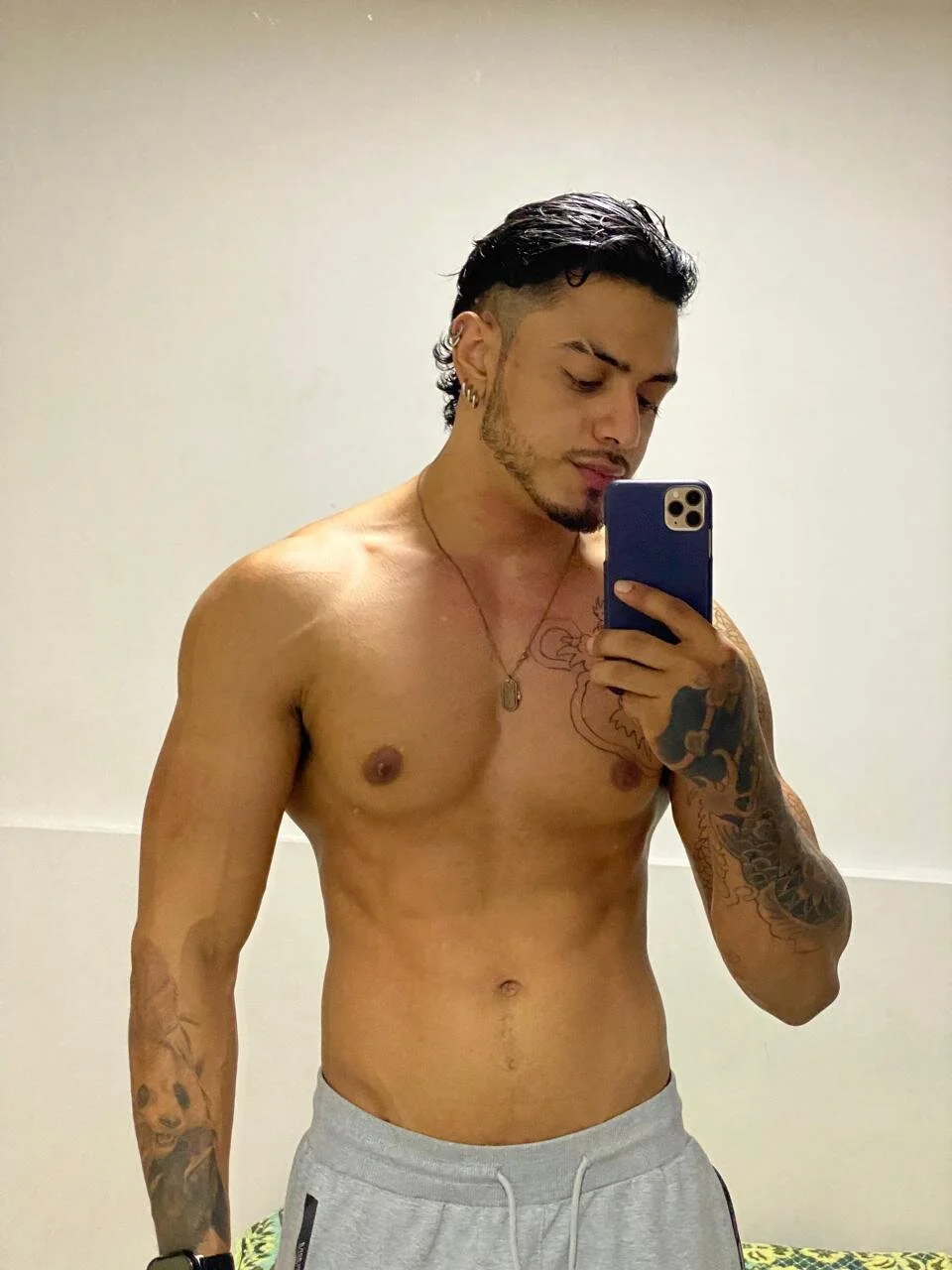XXX Porn Photo of Nude _ragnark_1999 27