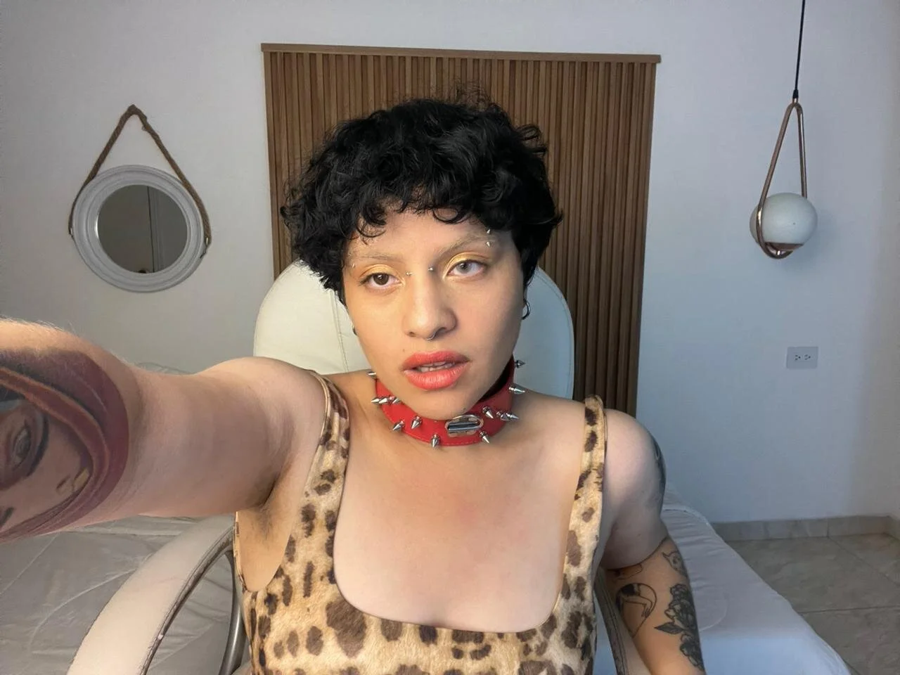 XXX Porn Photo of Nude Alaska_deluxe 231