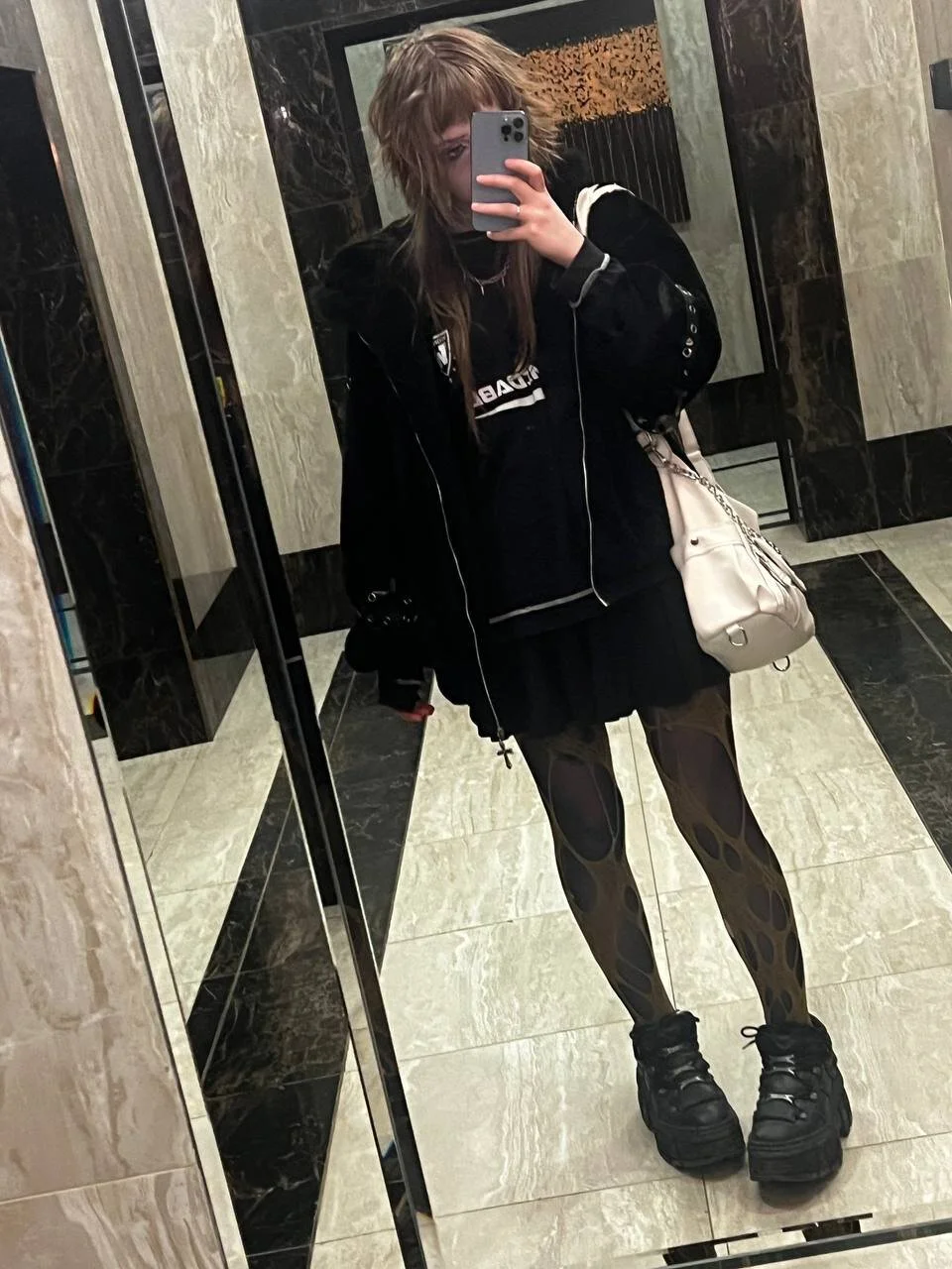 XXX Porn Photo of Nude aprilcutie 9