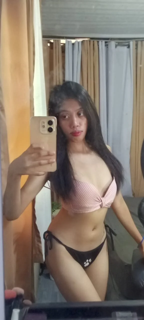 XXX Porn Photo of Nude SeductivePinay69 3